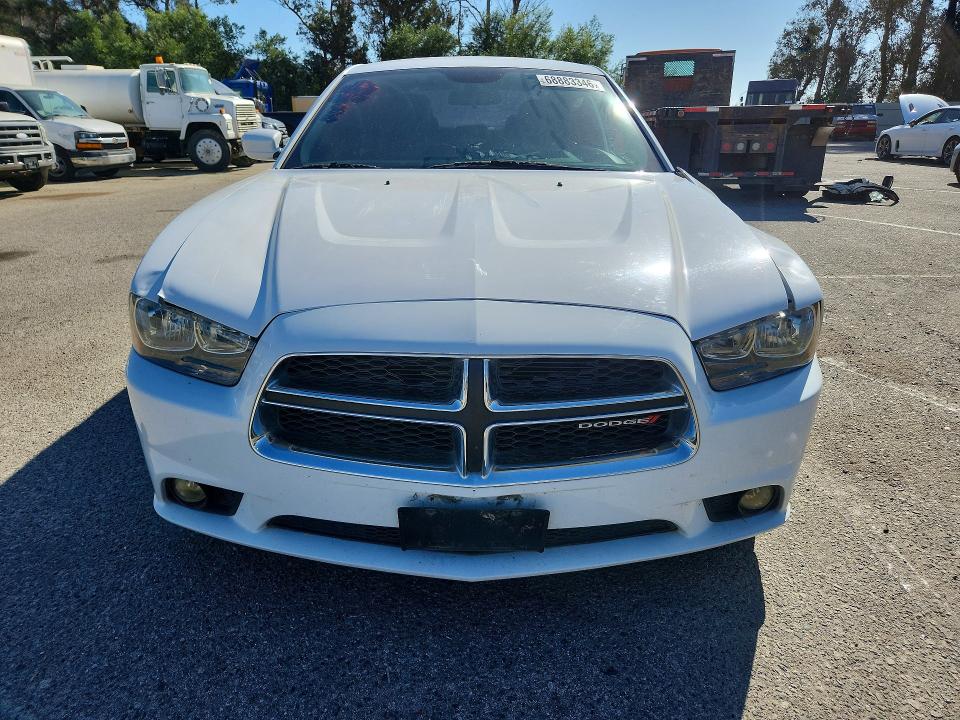 Снимка 5 от търг – 2014 DODGE CHARGER с VIN 2C3CDXBG5EH170706