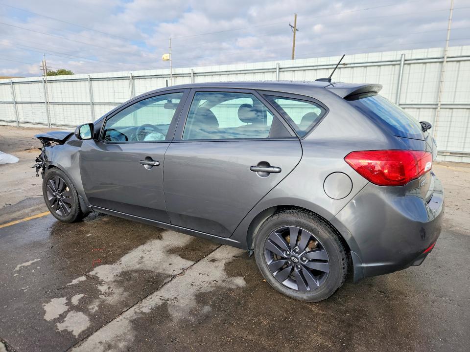 Снимка 2 от търг – 2013 KIA FORTE5 с VIN KNAFU5A28D5726626