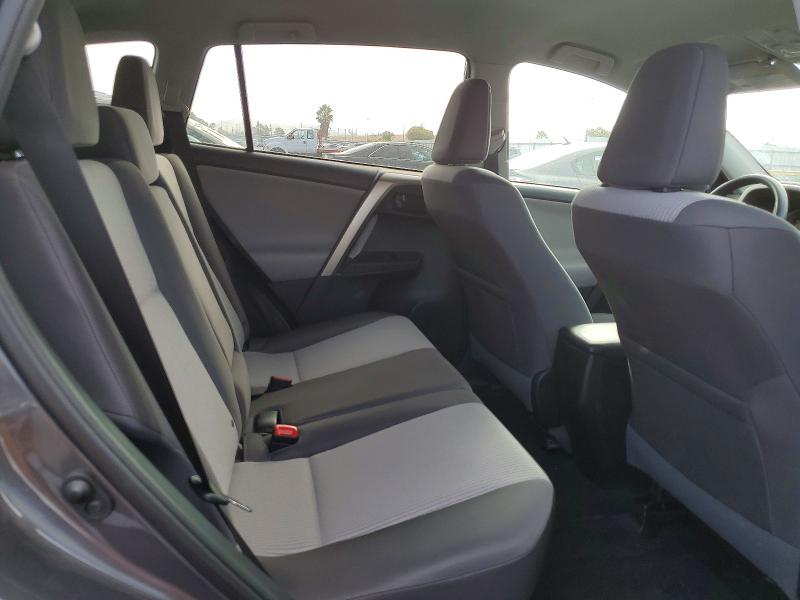 Photo 11 from auction – 2014 TOYOTA RAV4 with VIN 2T3BFREV9EW150496