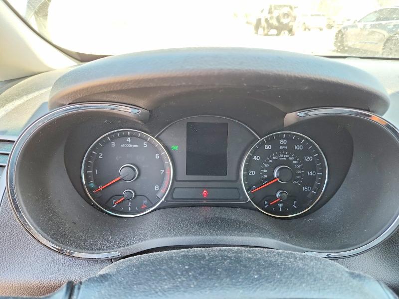 Photo 9 from auction – 2015 KIA FORTE with VIN KNAFK4A68F5375058