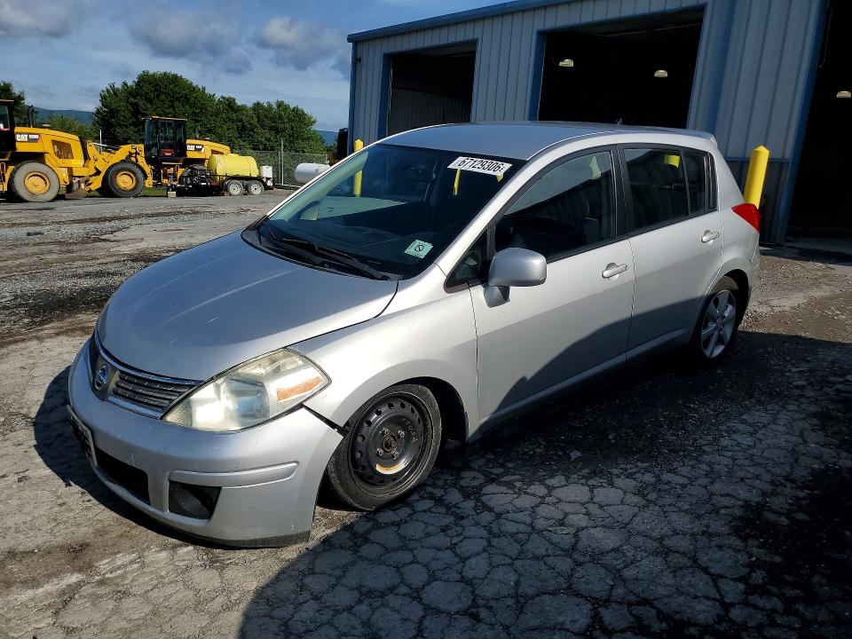 Снимка 1 от търг – 2009 NISSAN VERSA с VIN 3N1BC13E79L359183