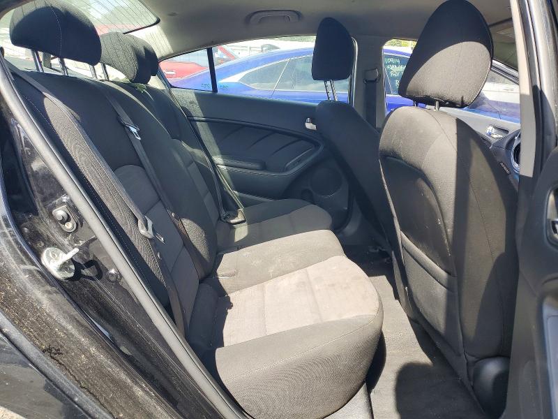Photo 10 from auction – 2017 KIA FORTE with VIN 3KPFL4A76HE043586