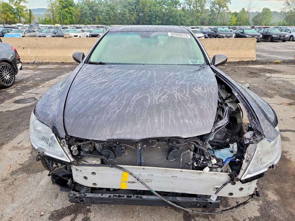 Снимка 5 от търг – 2009 LEXUS LS с VIN JTHCL46F695000574