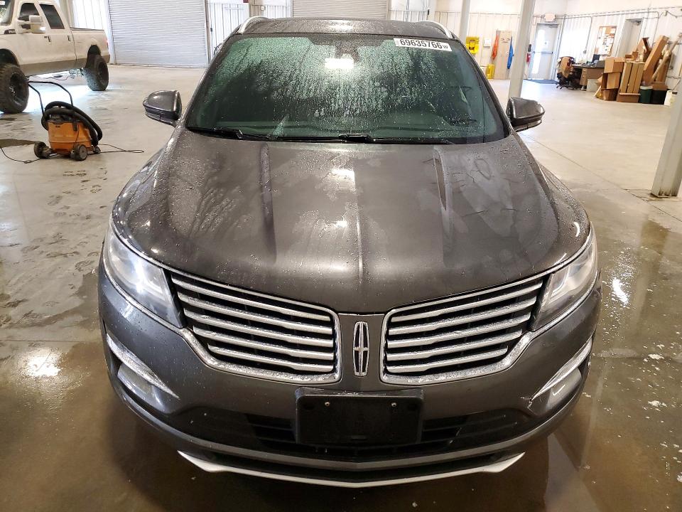 Photo 5 from auction – 2017 LINCOLN MKC with VIN 5LMTJ3DH9HUL19504