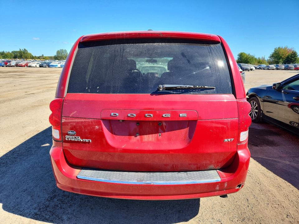 Photo 6 from auction – 2014 DODGE GRAND CARAVAN with VIN 2C4RDGBG5ER475641