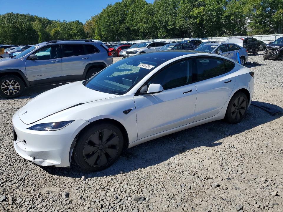 TESLA MODEL 3 2025 с VIN 5YJ3E1EB7SF060795 - Снимка от търг