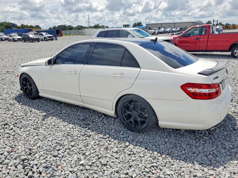 Фото 2 с аукциона – 2012 MERCEDES-BENZ E с VIN WDDHF9BB3CA544050
