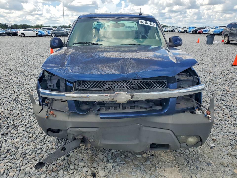 Снимка 5 от търг – 2002 CHEVROLET AVALANCHE с VIN 3GNEK13T62G307805