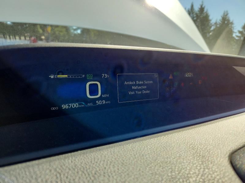 Photo 9 from auction – 2017 TOYOTA PRIUS with VIN JTDKARFU6H3535641