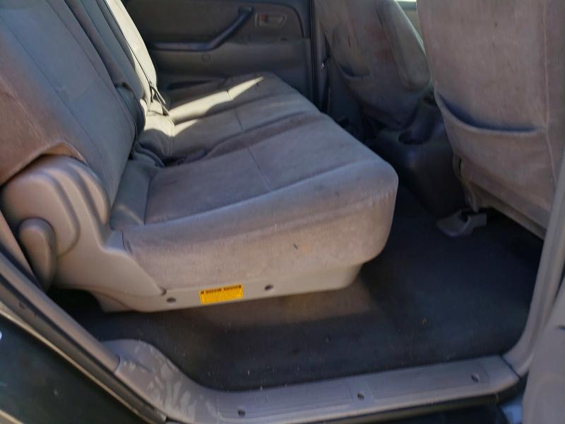 Photo 10 from auction – 2003 TOYOTA SEQUOIA with VIN 5TDBT44A83S187760