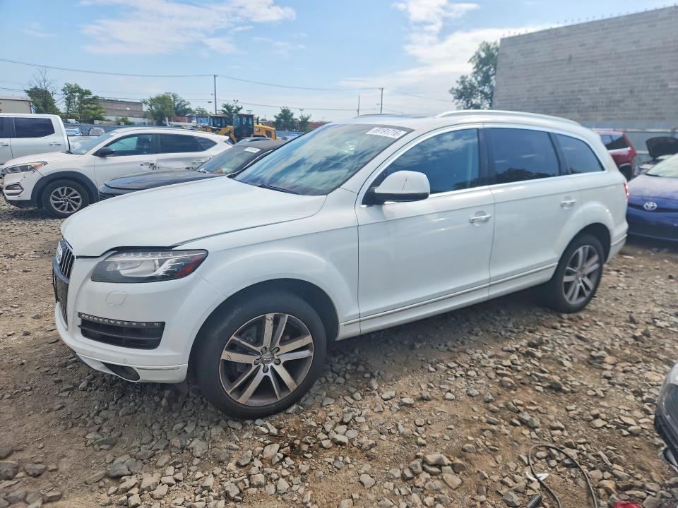 AUDI Q7 2015 with VIN WA1LMAFE0FD018665 - Photo from auction