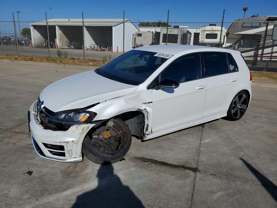 VOLKSWAGEN GOLF R 2016 с VIN WVWLF7AU7GW198668 - Снимка от търг