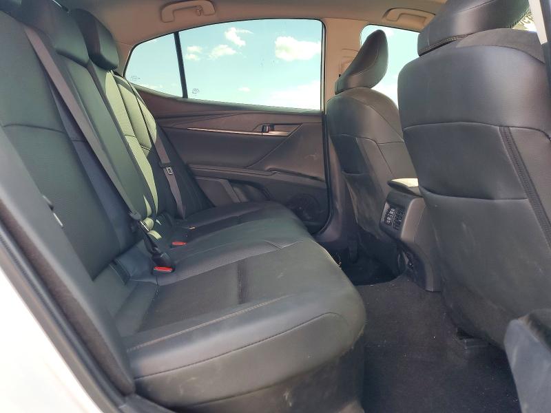 Photo 10 from auction – 2026 TOYOTA CAMRY with VIN 4T1DBADK9TU057562