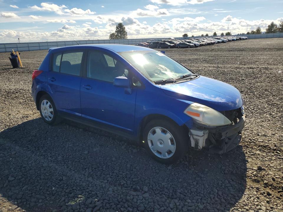 Снимка 4 от търг – 2009 NISSAN VERSA с VIN 3N1BC13EX9L412085