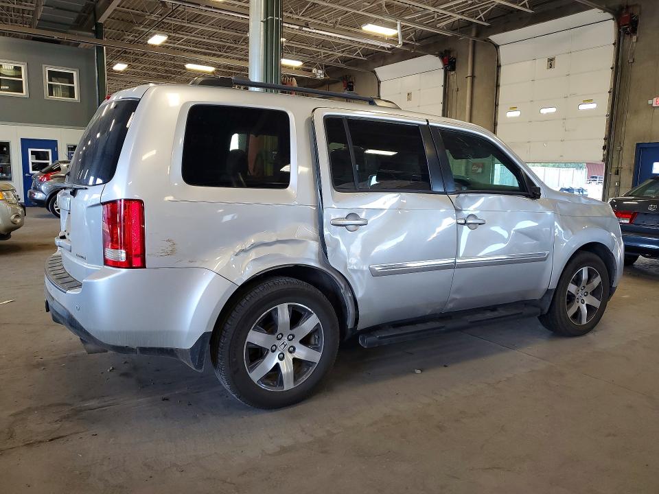 Photo 3 from auction – 2012 HONDA PILOT with VIN 5FNYF3H96CB034732