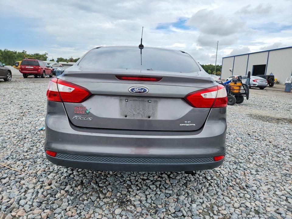 Photo 6 from auction – 2014 FORD FOCUS with VIN 1FADP3F29EL260836