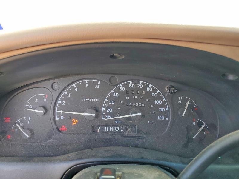 Photo 9 from auction – 1997 FORD EXPLORER with VIN 1FMCU22E0VUC57922