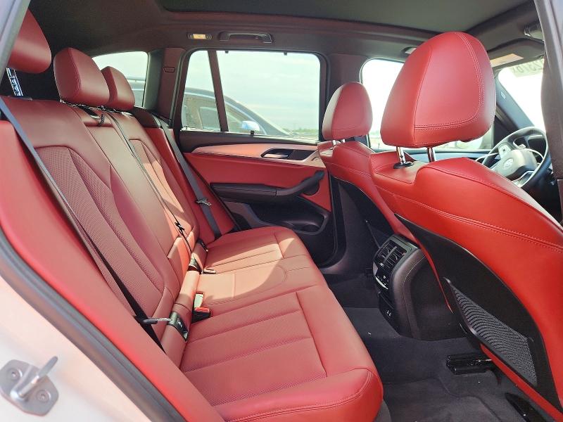 Фото 11 с аукциона – 2022 BMW X3 с VIN 5UX53DP00N9L59778