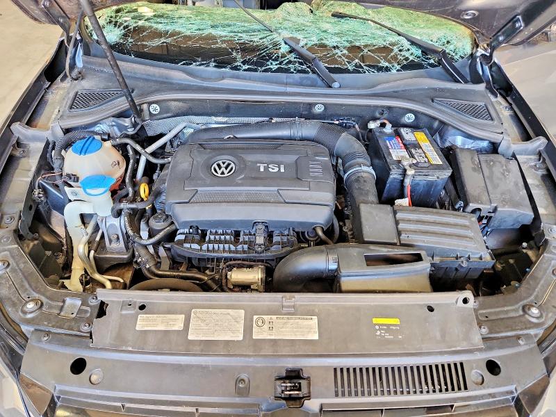 Photo 11 from auction – 2015 VOLKSWAGEN PASSAT with VIN 1VWAS7A35FC119795