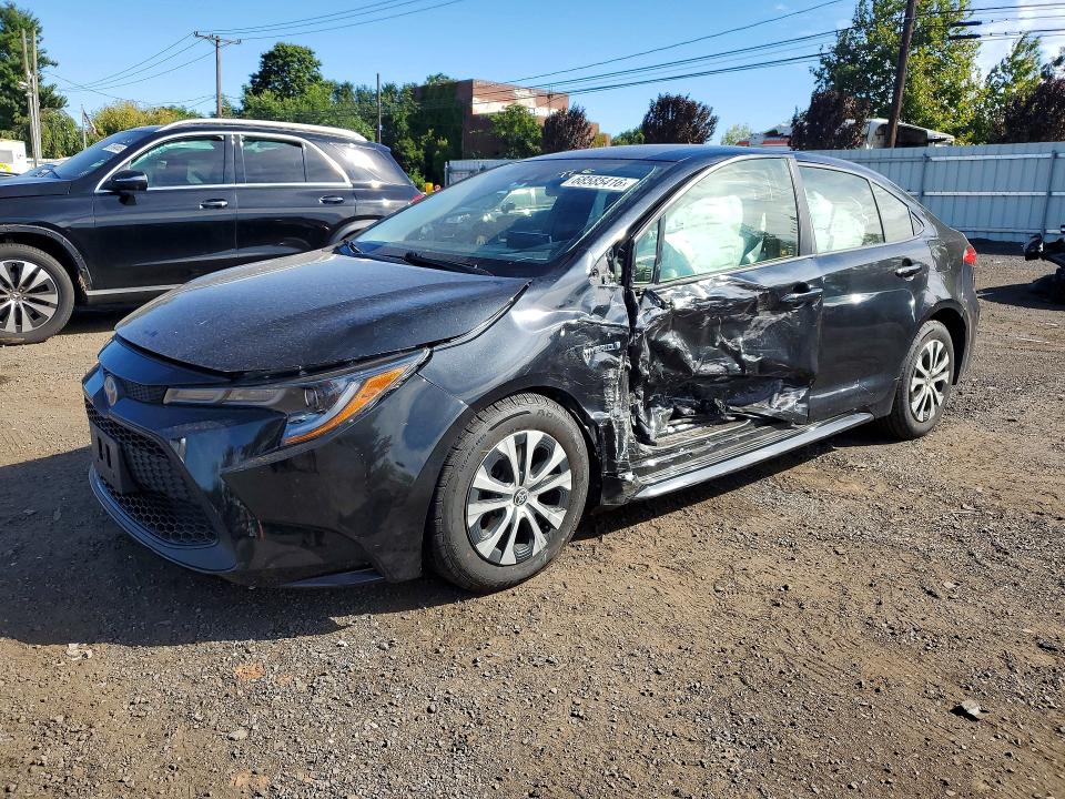TOYOTA COROLLA 2020 with VIN JTDEBRBE8LJ013011 - Photo from auction