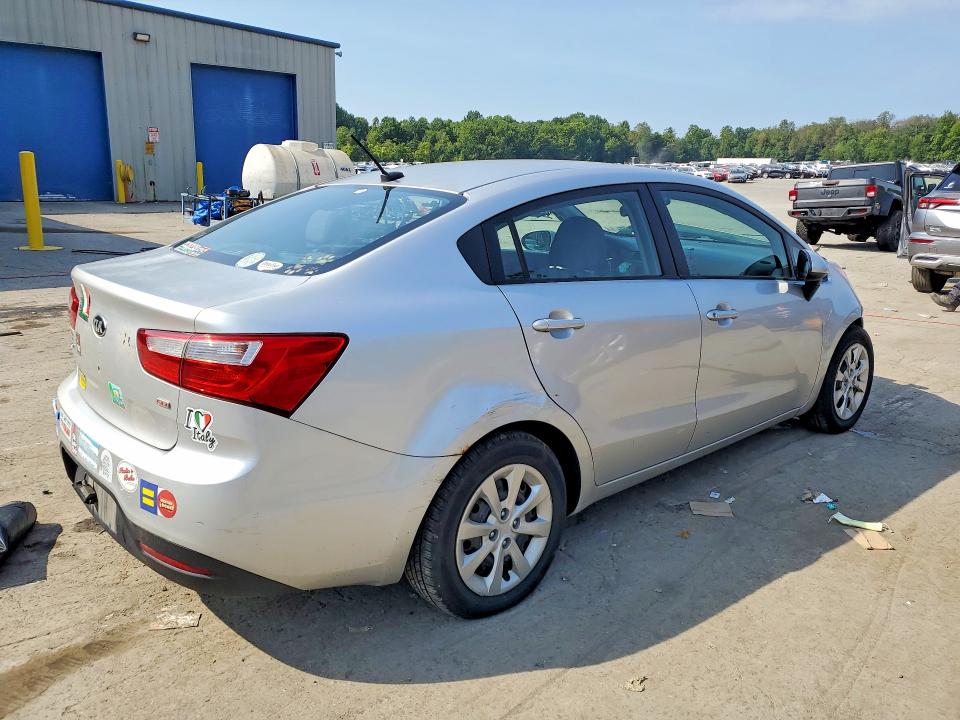 صورة رقم 3 من المزاد - 2015 KIA RIO مع VIN KNADM4A35F6467536