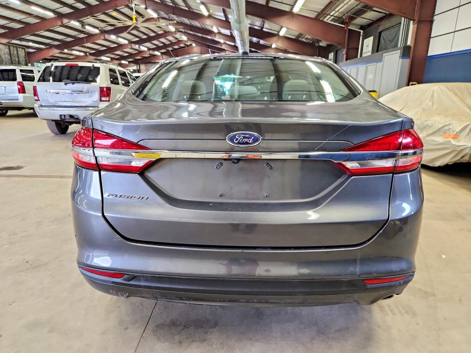 Photo 6 from auction – 2018 FORD FUSION with VIN 3FA6P0G75JR227006