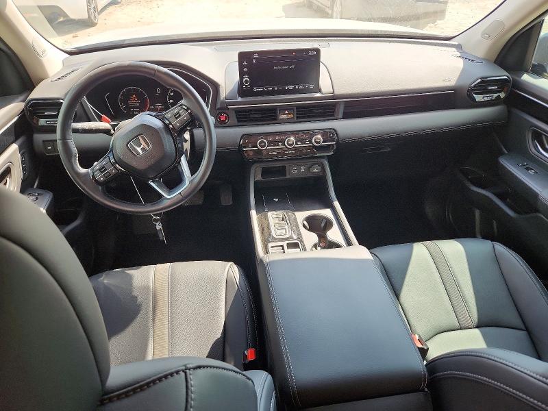 Photo 8 from auction – 2025 HONDA PILOT with VIN 5FNYG1H72SB126953