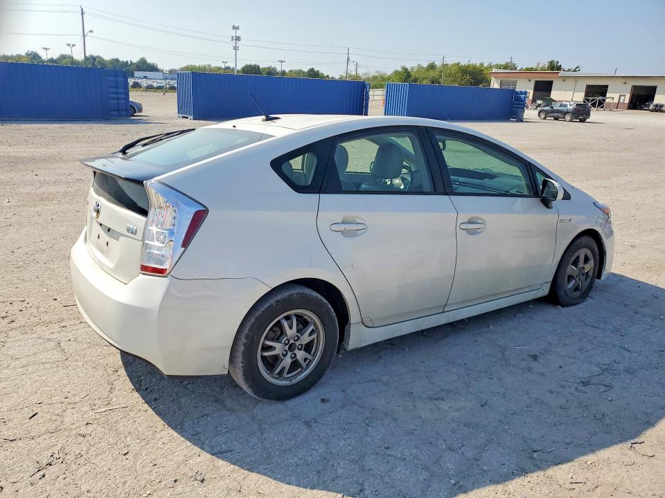 Photo 3 from auction – 2010 TOYOTA PRIUS with VIN JTDKN3DUXA0028124