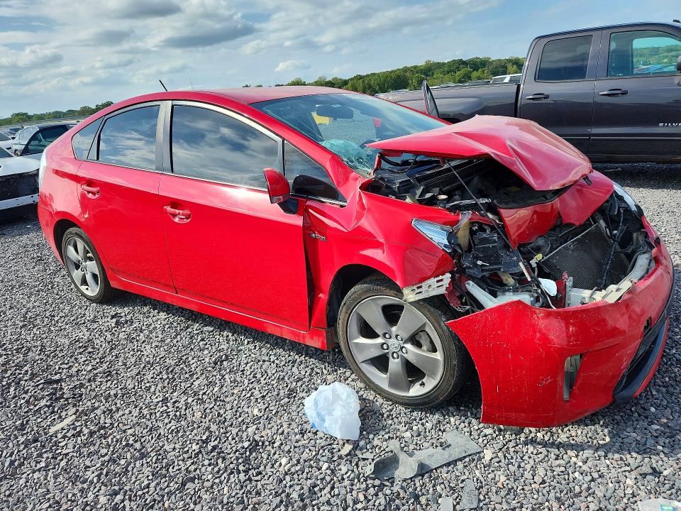 Photo 4 from auction – 2015 TOYOTA PRIUS with VIN JTDKN3DU4F0398511