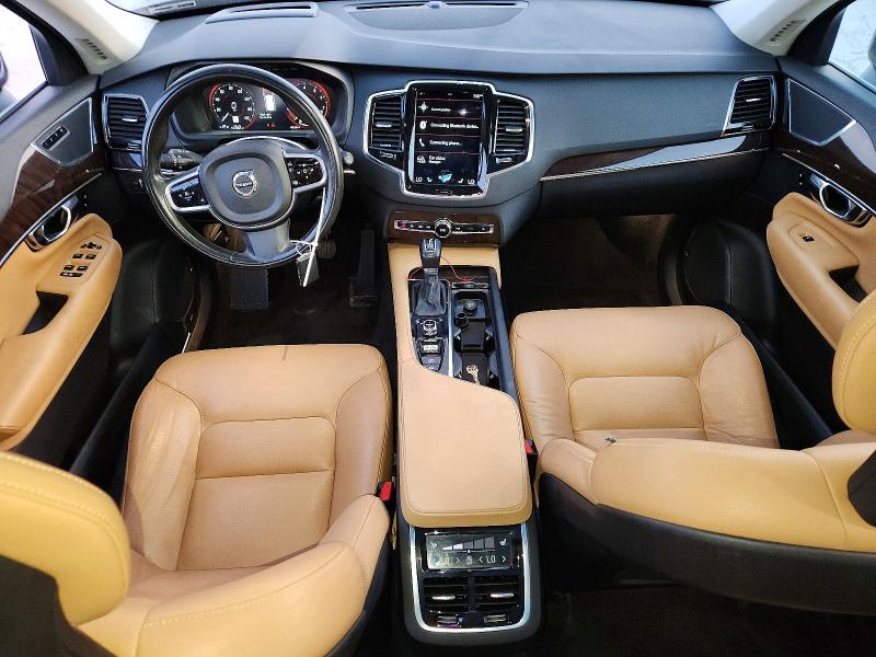 Photo 8 from auction – 2016 VOLVO XC90 with VIN YV4A22PK2G1063507