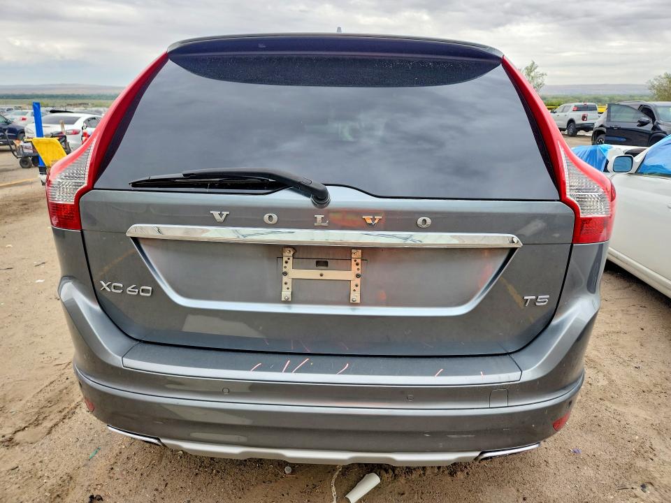 Photo 6 from auction – 2016 VOLVO XC60 with VIN YV440MDK4G2829279
