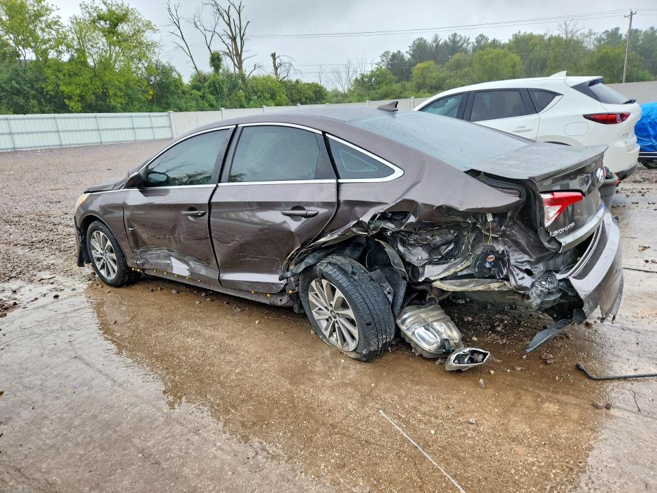 Photo 2 from auction – 2015 HYUNDAI SONATA with VIN 5NPE34AF8FH083101