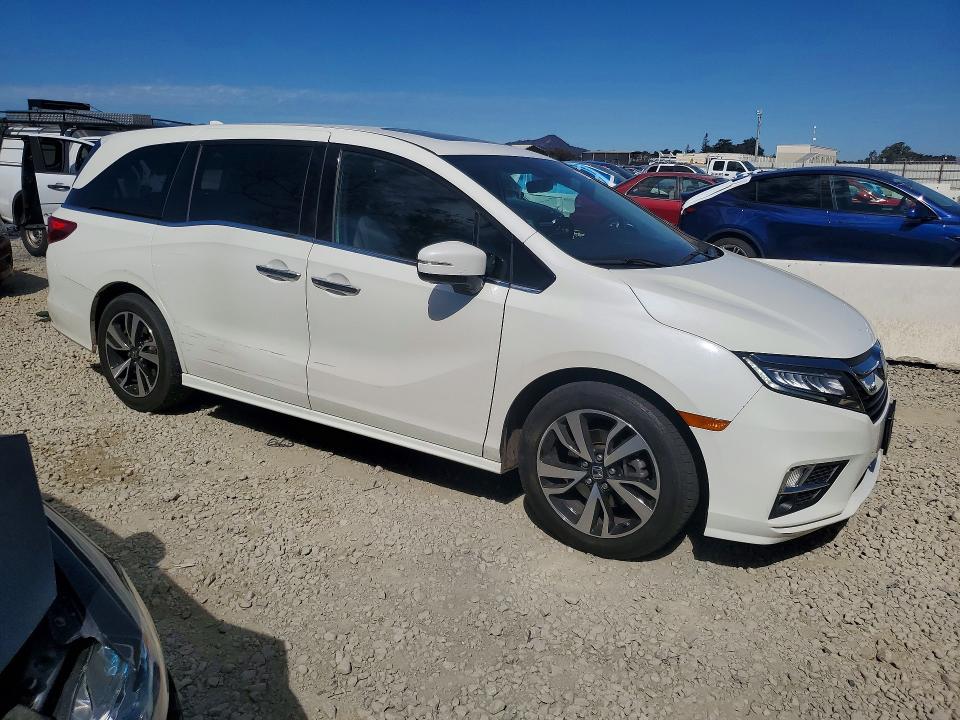 صورة رقم 4 من المزاد - 2018 HONDA ODYSSEY مع VIN 5FNRL6H99JB084777