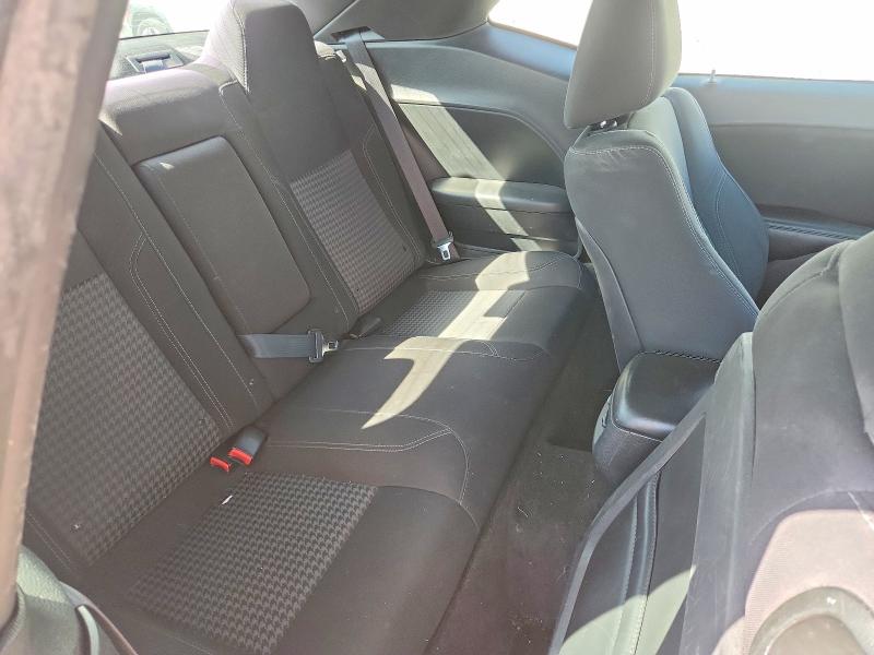 Снимка 10 от търг – 2015 DODGE CHALLENGER с VIN 2C3CDZAG5FH730688