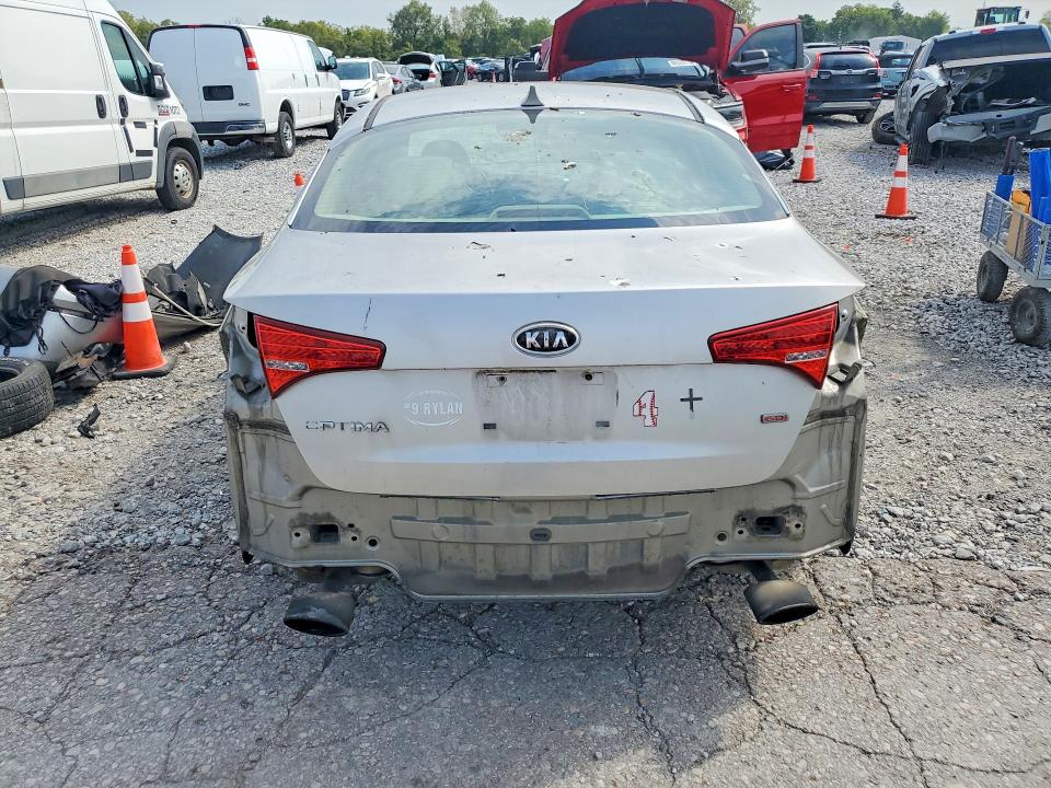 Снимка 6 от търг – 2011 KIA OPTIMA с VIN KNAGM4A74B5121381