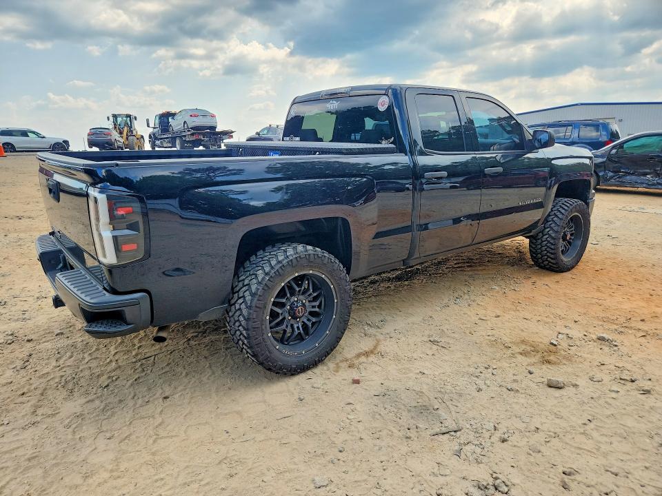 Photo 3 from auction – 2015 CHEVROLET SILVERADO with VIN 1GCRCPEH4FZ432570