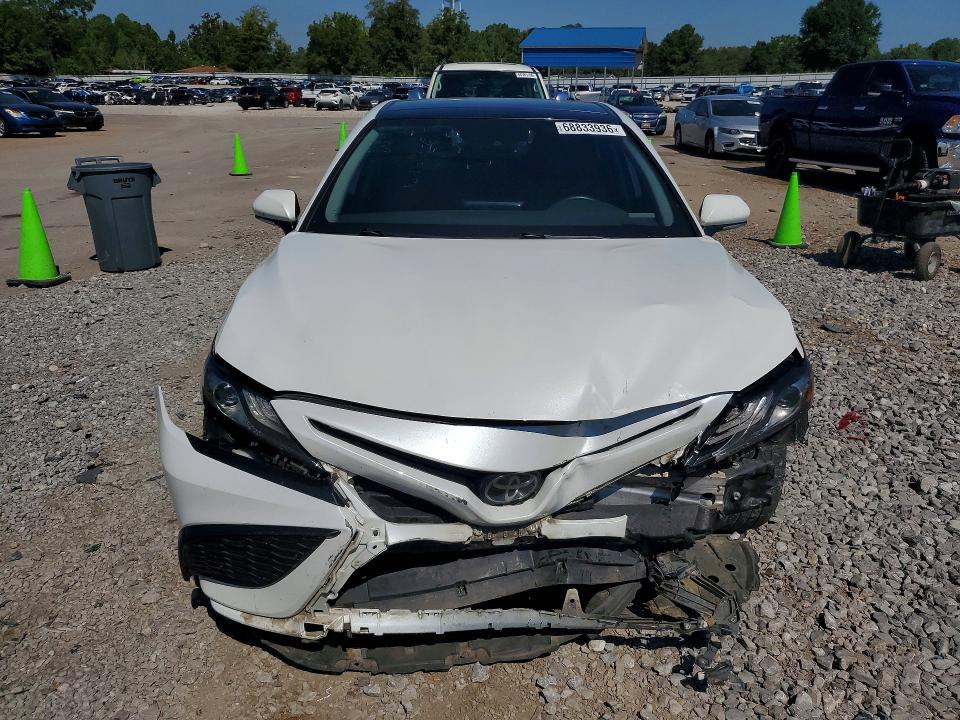 Снимка 5 от търг – 2021 TOYOTA CAMRY с VIN 4T1K61AK6MU579602