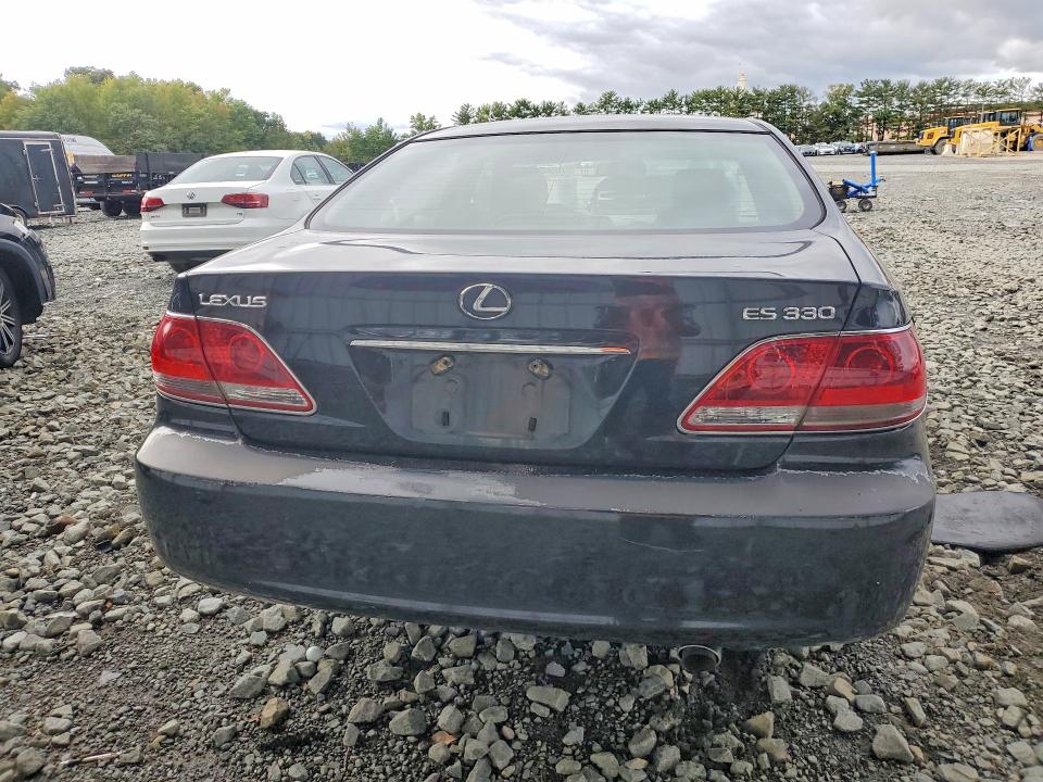 Photo 6 from auction – 2005 LEXUS ES with VIN JTHBA30G355125894