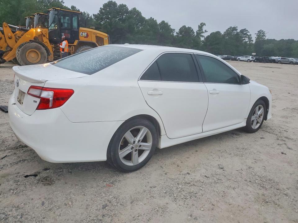 Photo 3 from auction – 2012 TOYOTA CAMRY with VIN 4T1BF1FK0CU131766