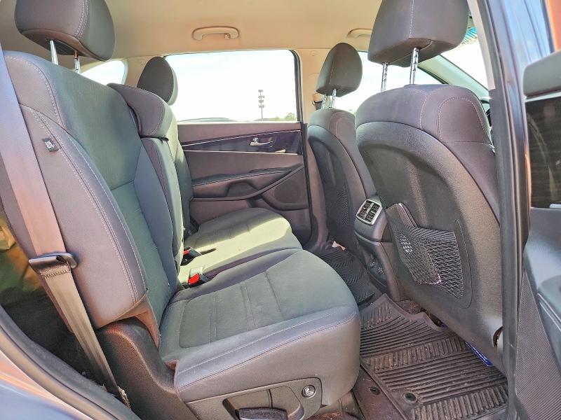 Снимка 11 от търг – 2020 KIA SORENTO с VIN 5XYPGDA35LG642089