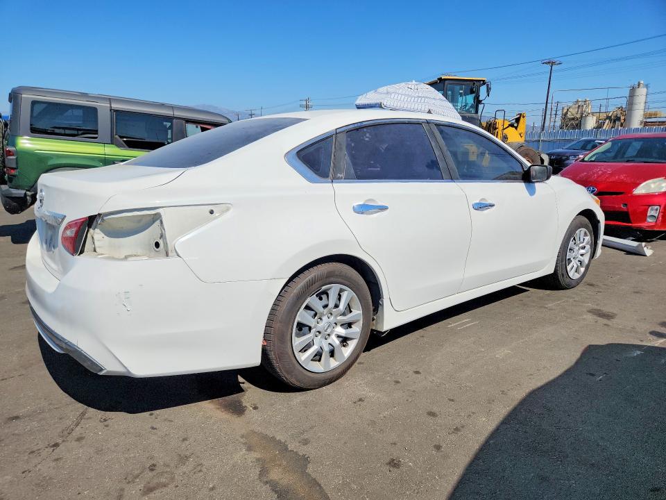 Photo 3 from auction – 2016 NISSAN ALTIMA with VIN 1N4AL3AP7GC188328
