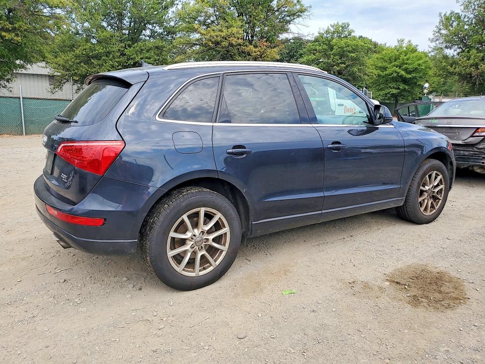 Снимка 3 от търг – 2012 AUDI Q5 с VIN WA1CFAFP2CA011922