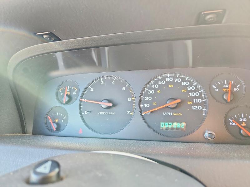 Снимка 9 от търг – 2001 JEEP GRAND CHEROKEE с VIN 1J4GW48S91C527569