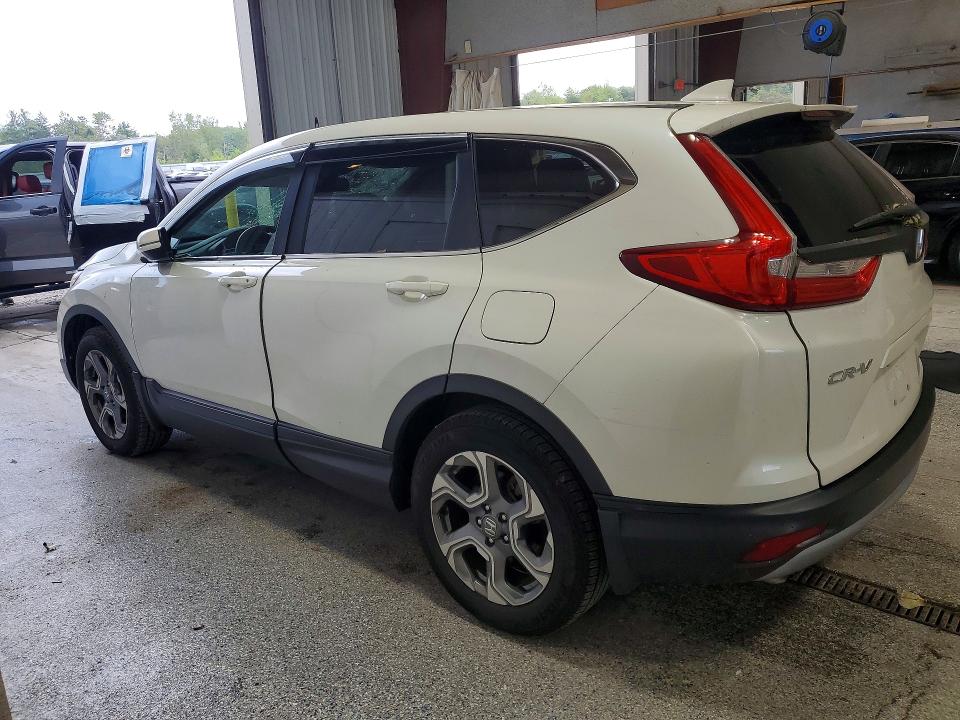 Photo 2 from auction – 2018 HONDA CR-V with VIN 2HKRW2H83JH602911
