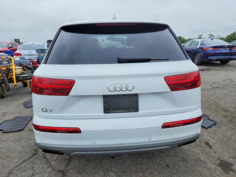 Photo 6 from auction – 2019 AUDI Q7 with VIN WA1LAAF79KD000184