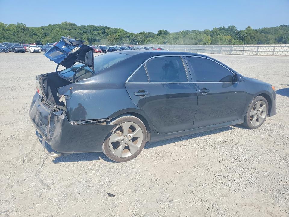 Photo 3 from auction – 2014 TOYOTA CAMRY with VIN 4T1BF1FK6EU752786