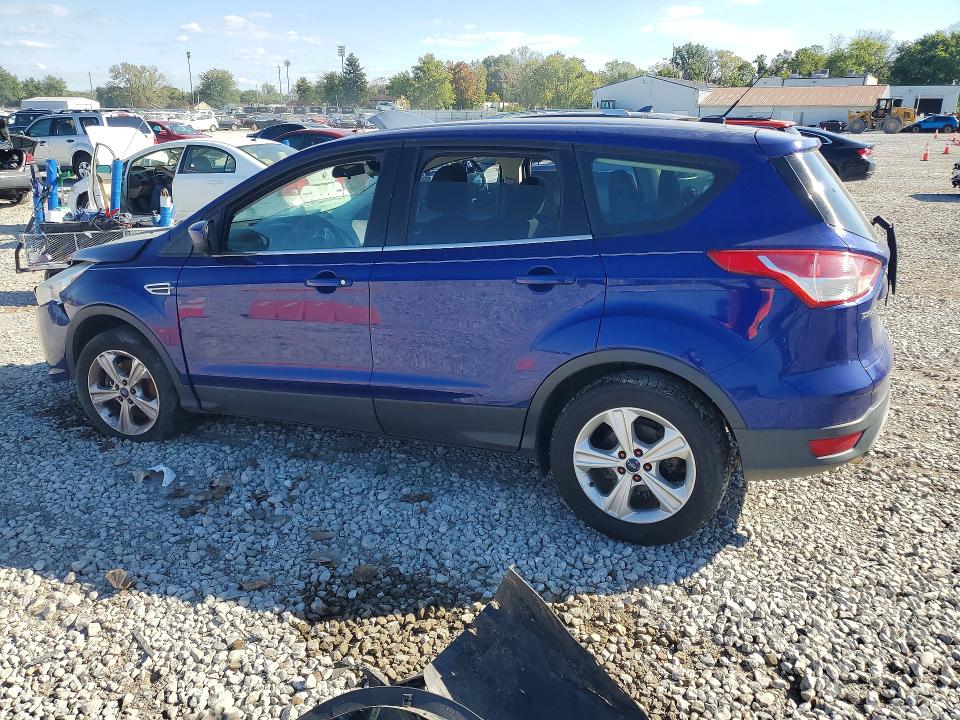 Photo 2 from auction – 2016 FORD ESCAPE with VIN 1FMCU9GX2GUB45354