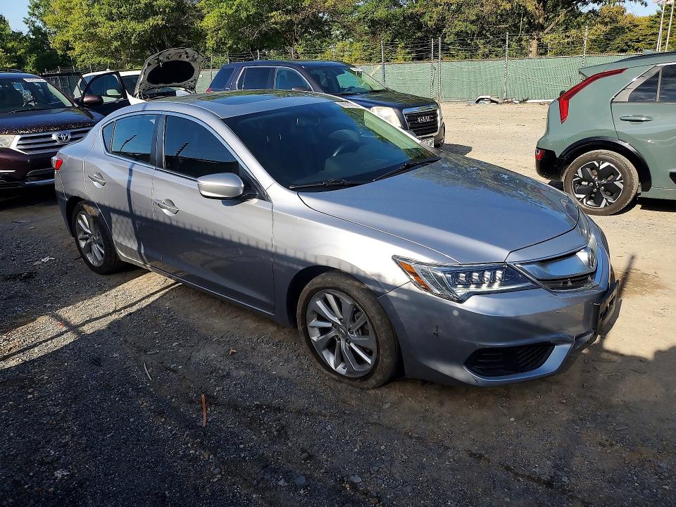 Photo 4 from auction – 2017 ACURA ILX with VIN 19UDE2F74HA001954