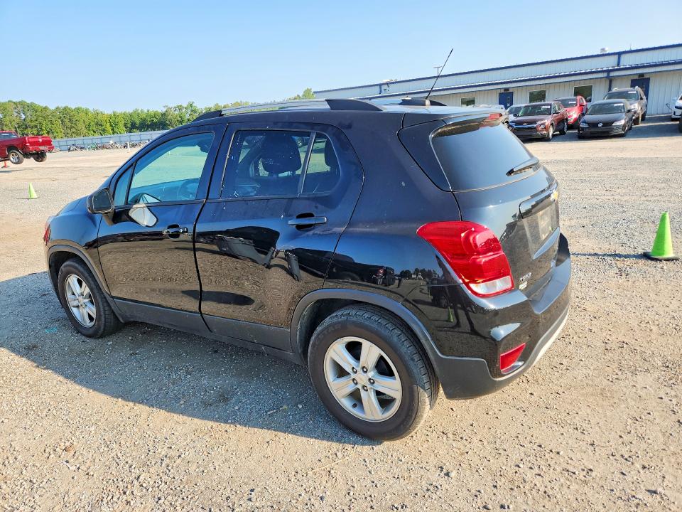 Photo 2 from auction – 2021 CHEVROLET TRAX with VIN KL7CJLSB8MB329854