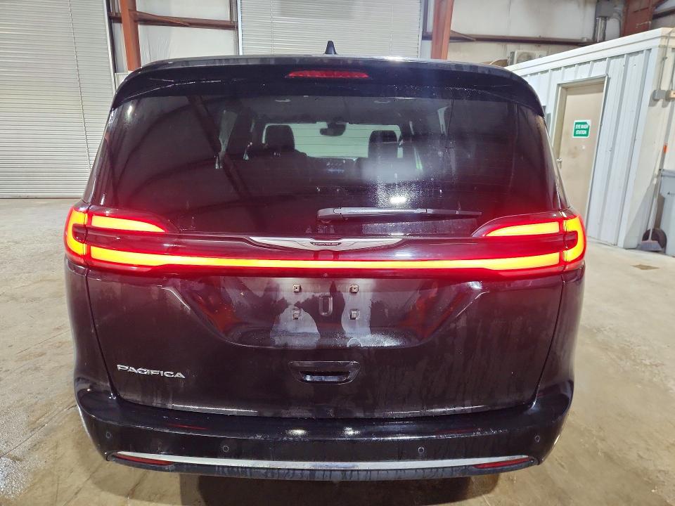 Photo 6 from auction – 2025 CHRYSLER PACIFICA with VIN 2C4RC1BG2SR523981
